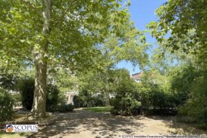 Park gegenüber des Wohnhauses